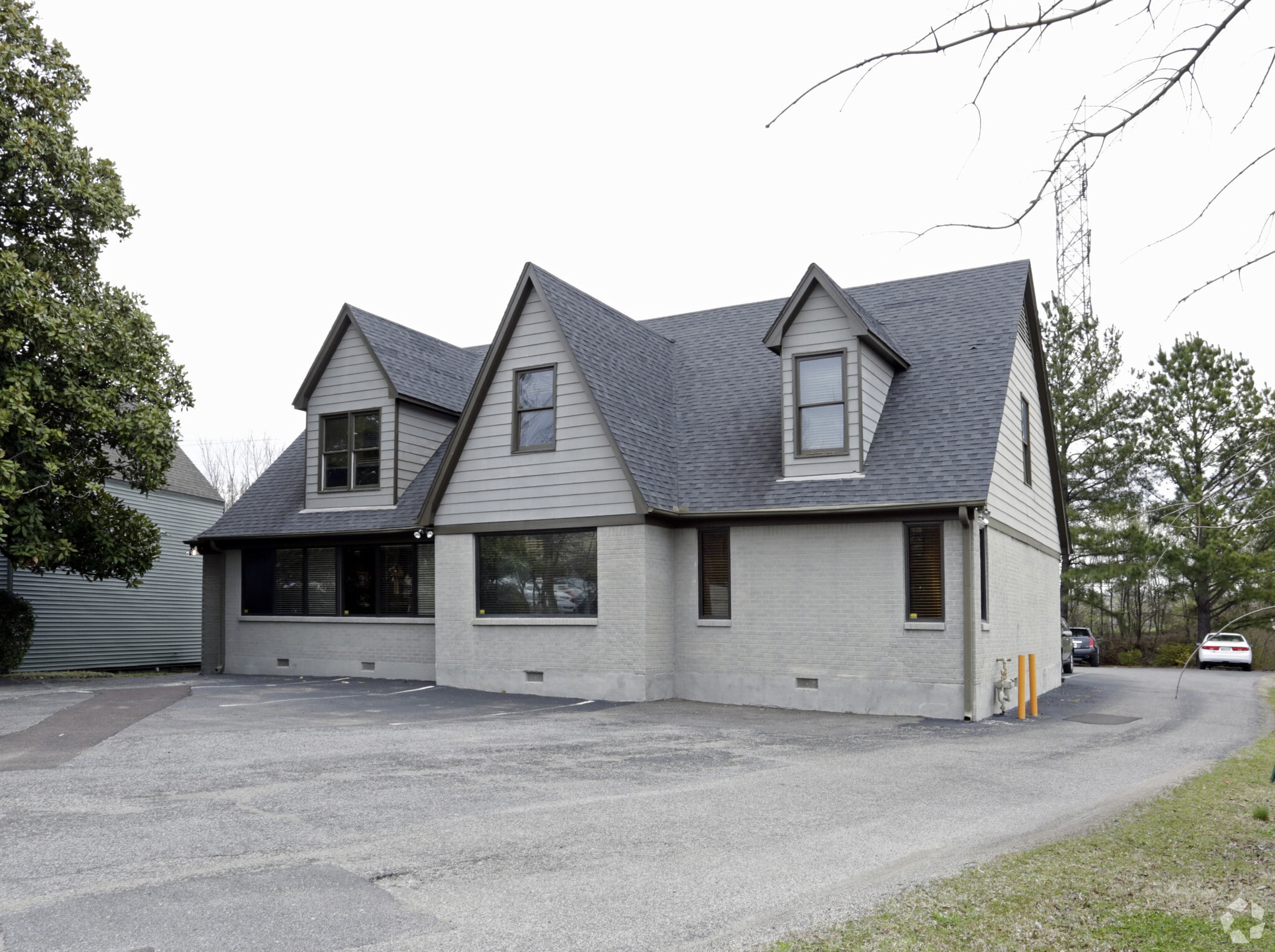 1086 W Rex Rd, Memphis, TN for sale Primary Photo- Image 1 of 45