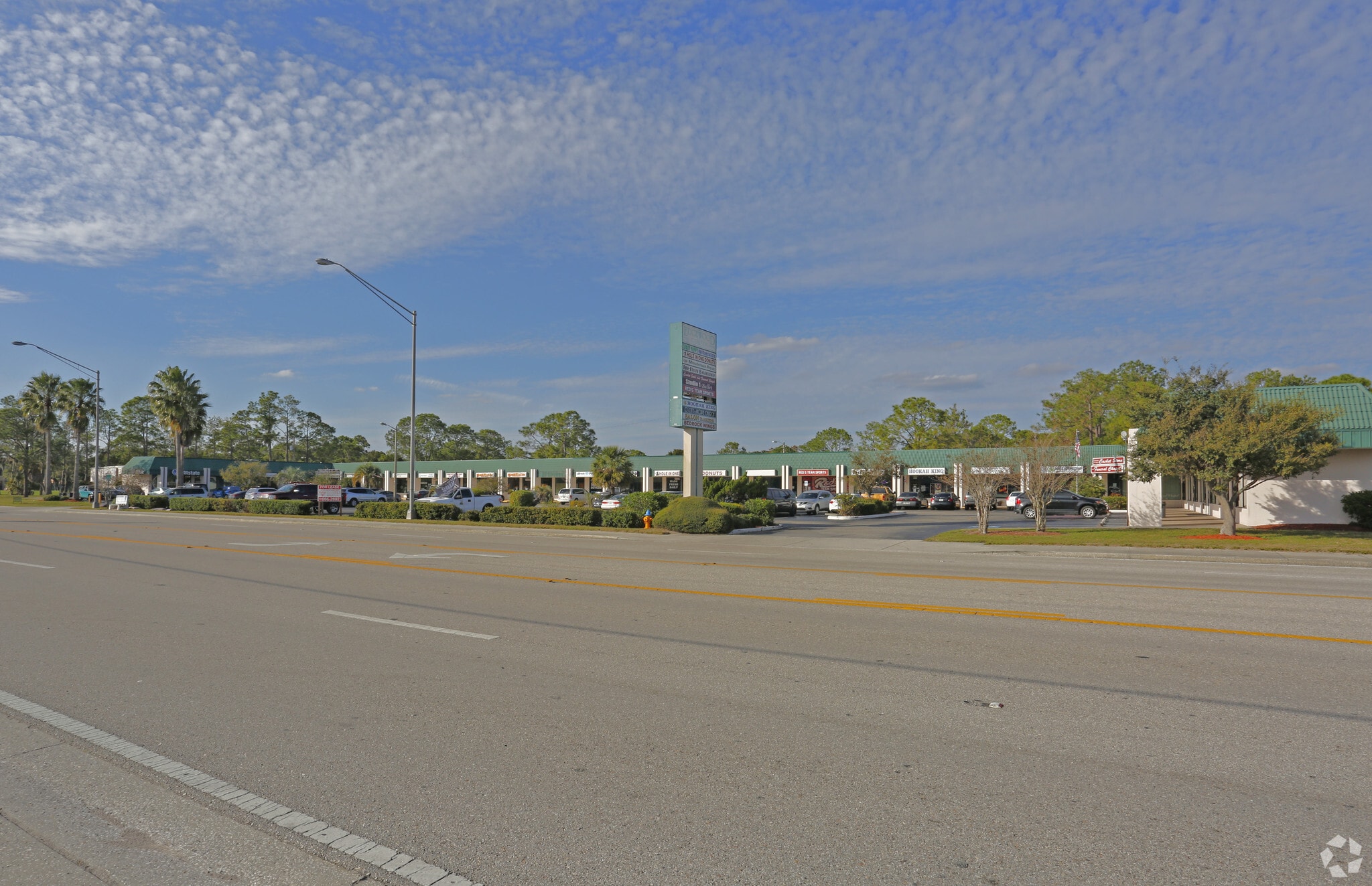 2100 E Edgewood Dr, Lakeland, FL for lease Primary Photo- Image 1 of 6