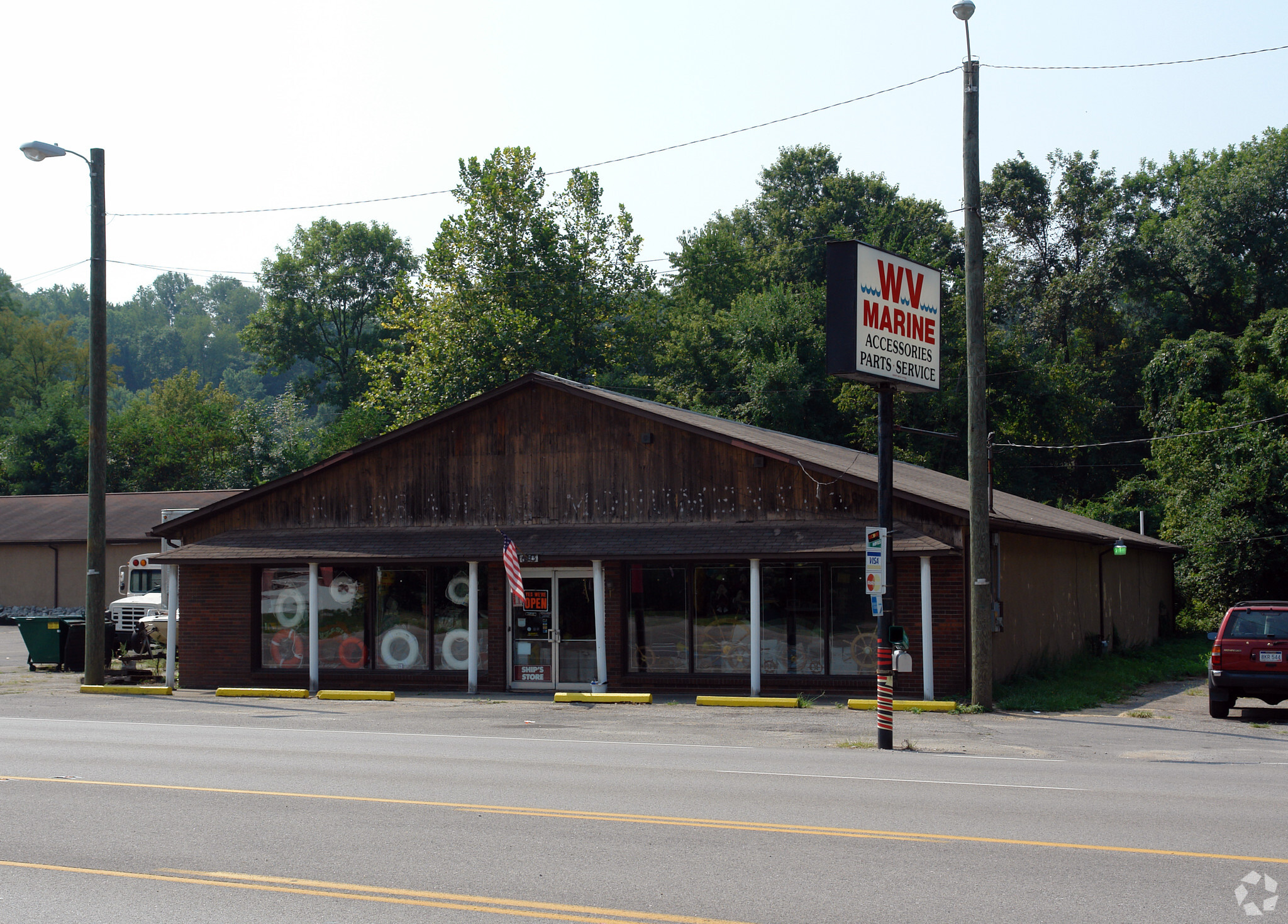 6913 Maccorkle Ave, Saint Albans, WV for lease Primary Photo- Image 1 of 3