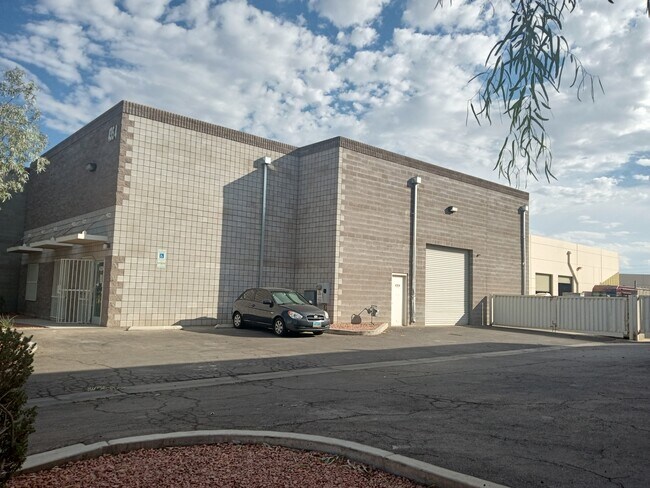 More details for 4354 E Alexander Rd, Las Vegas, NV - Industrial for Lease