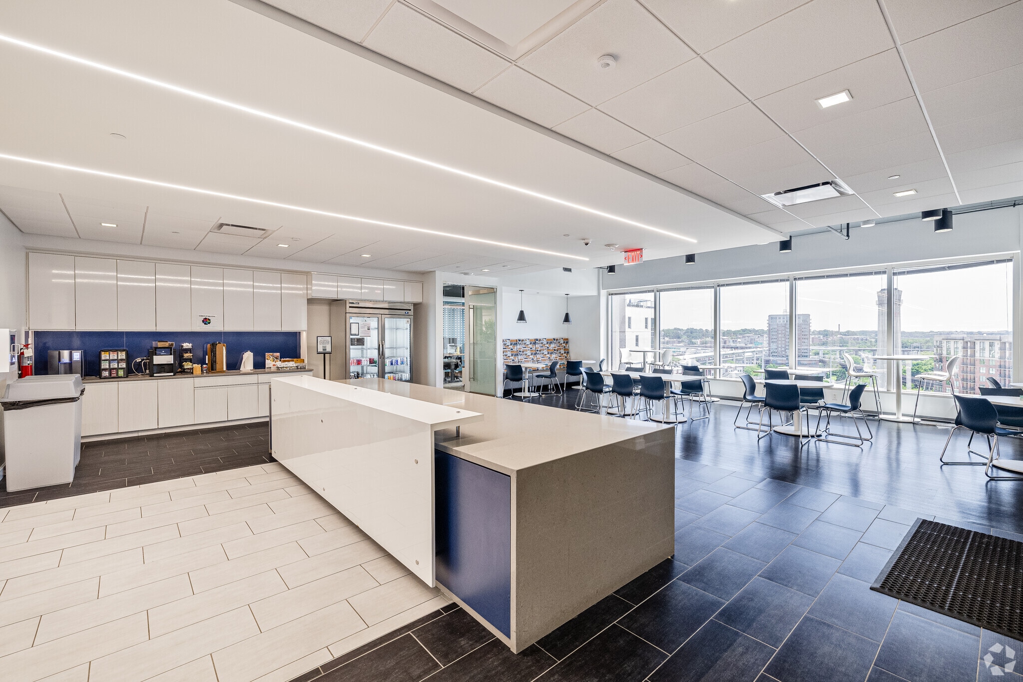 951 E Byrd St, Richmond, VA for lease Interior Photo- Image 1 of 7