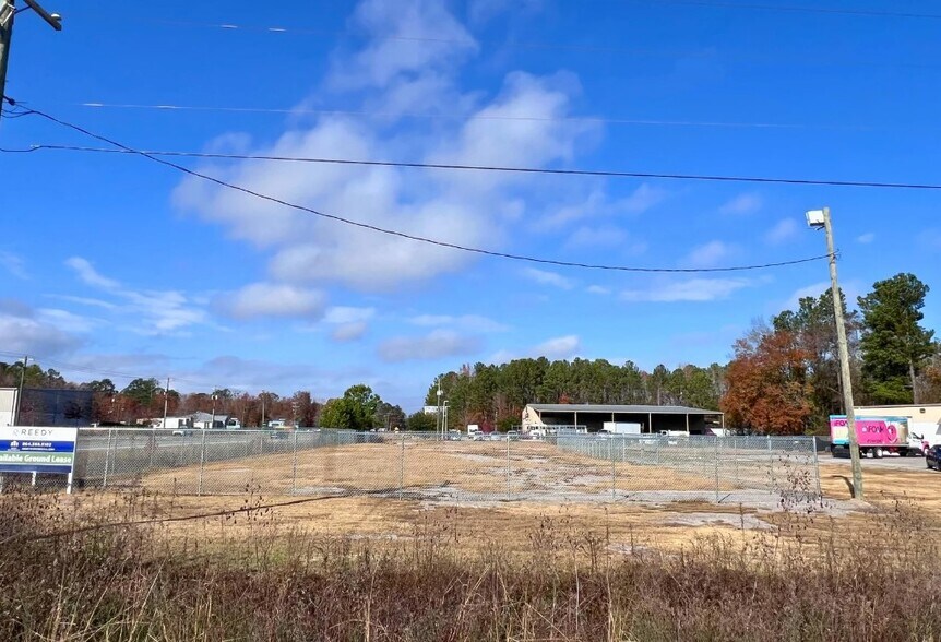 2651 Shop Rd, Columbia, SC à louer - Photo du bâtiment - Image 2 de 6