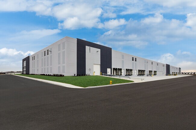 More details for 441 Airtech Pky, Plainfield, IN - Industrial for Lease