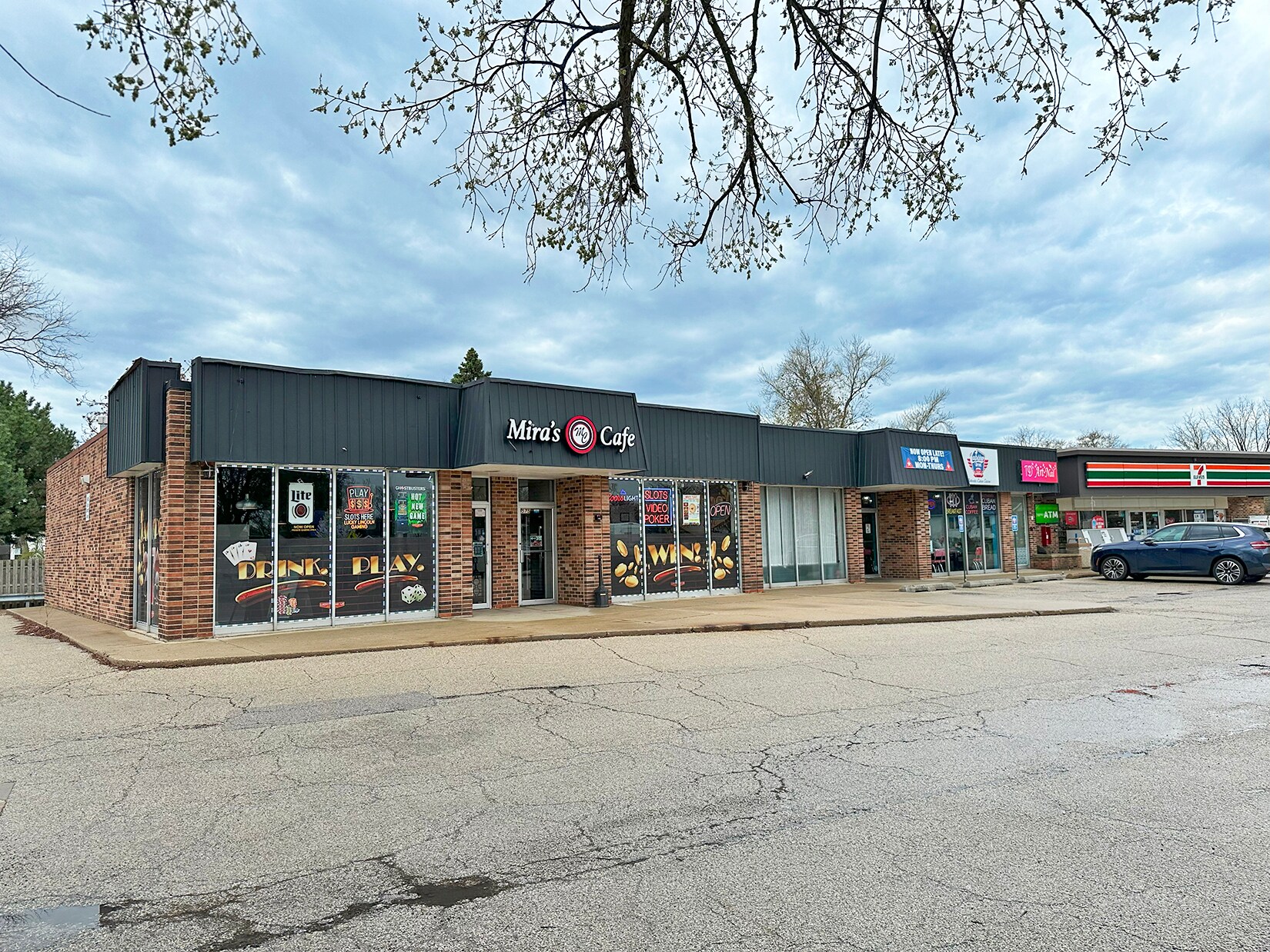 567-577 Landmeier Rd, Elk Grove Village, IL à louer Photo principale- Image 1 de 5