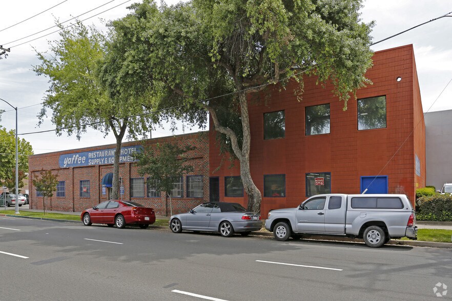 1817 8th St, Sacramento, CA for lease - Building Photo - Image 1 of 5