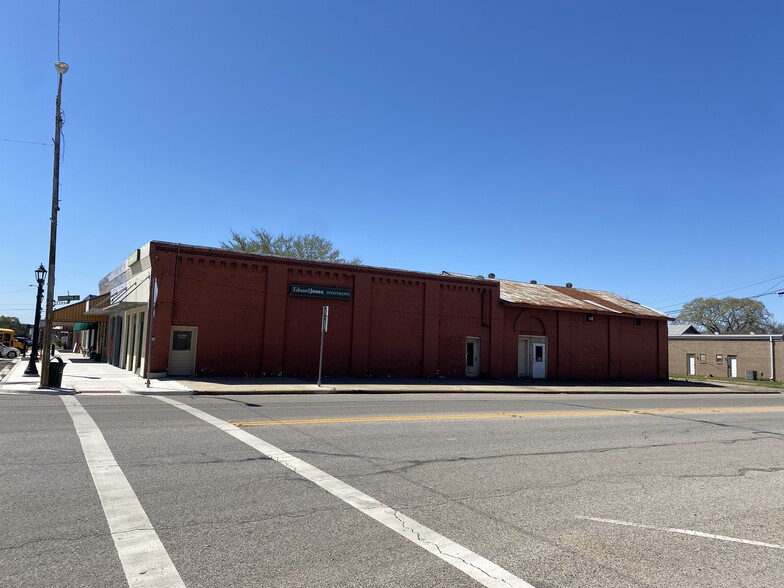 805 12th St, Hempstead, TX for sale - Building Photo - Image 3 of 51