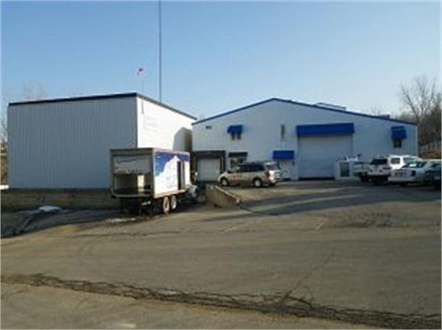 19 Nightengale Ln, Dubuque, IA for lease - Primary Photo - Image 2 of 3