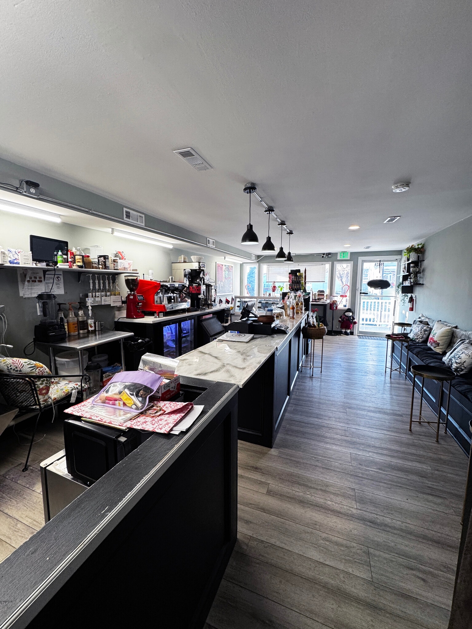 7002 North Point Rd, Sparrows Point, MD à louer Photo intérieure- Image 1 de 5