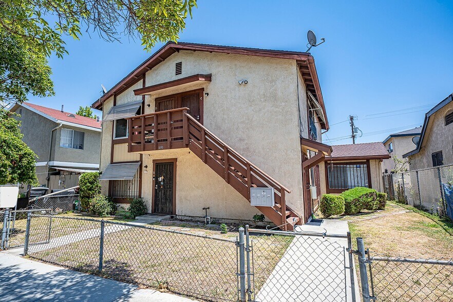 1490 Gundry Ave, Long Beach, CA à vendre - Photo du bâtiment - Image 2 de 16
