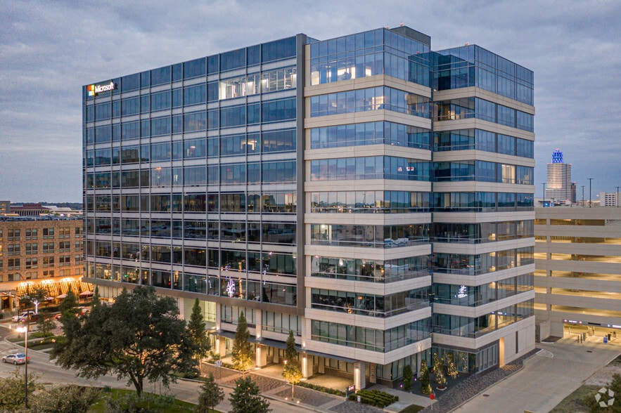 750 Town & Country Blvd, Houston, TX for lease - Building Photo - Image 3 of 5