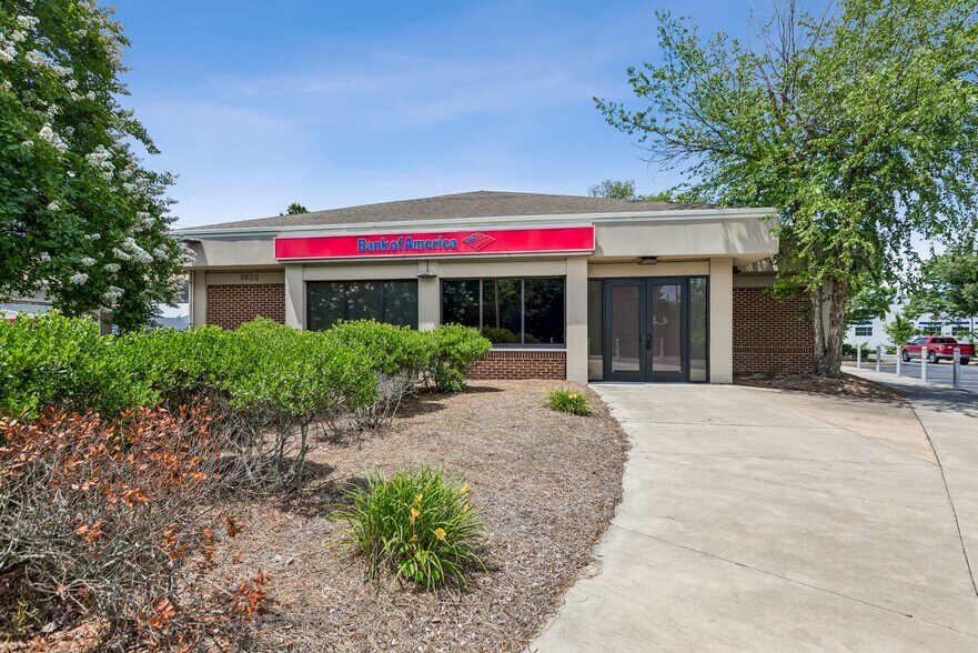 9630 S Tryon St, Charlotte, NC à vendre - Photo du bâtiment - Image 2 de 22