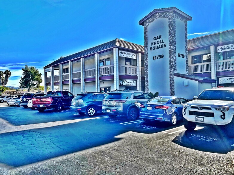 12759 Poway Rd, Poway, CA à louer - Photo du bâtiment - Image 3 de 7