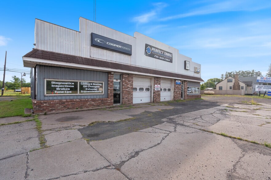 4001 E 2nd St, Superior, WI à vendre - Photo du bâtiment - Image 2 de 28
