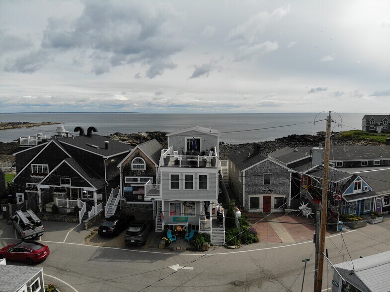 117 Perkins Cove Rd, Ogunquit, ME à vendre - Photo du bâtiment - Image 3 de 19