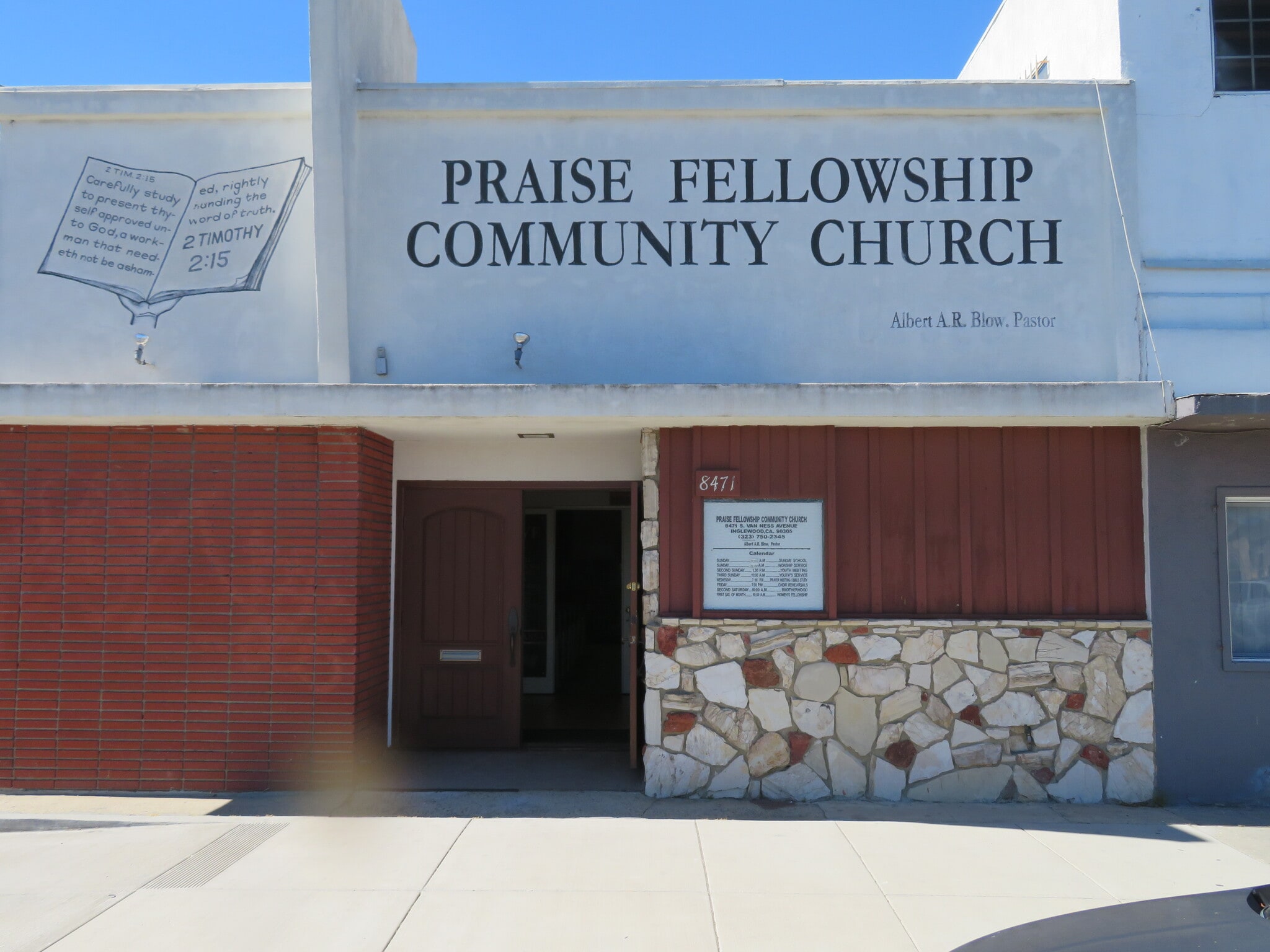 8471 S Van Ness Ave, Inglewood, CA for sale Primary Photo- Image 1 of 35