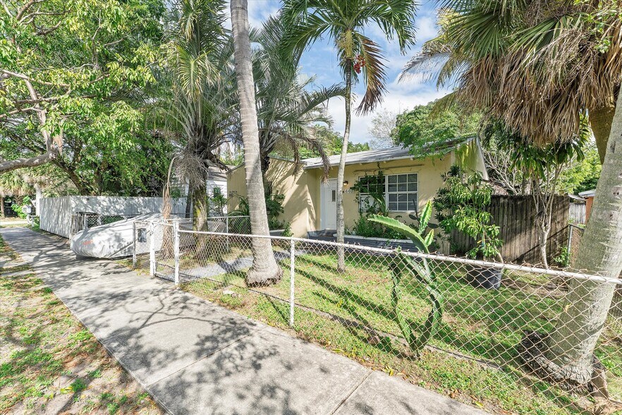 442 NE 1st Ave, Fort Lauderdale, FL à vendre - Photo du bâtiment - Image 2 de 6