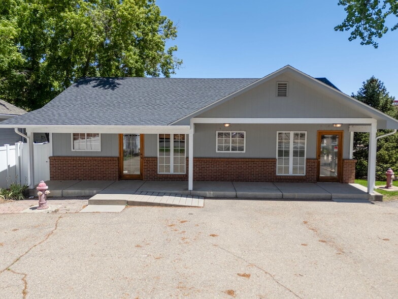 20 3rd Ave, Longmont, CO à louer - Photo du bâtiment - Image 1 de 29