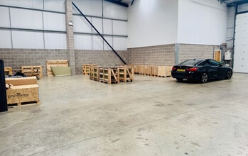 9a-9d Thrush Rd, Poole à louer Photo intérieure- Image 1 de 5