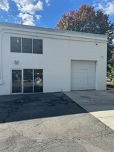 5255 Port Royal Rd, Springfield, VA for lease Building Photo- Image 2 of 12