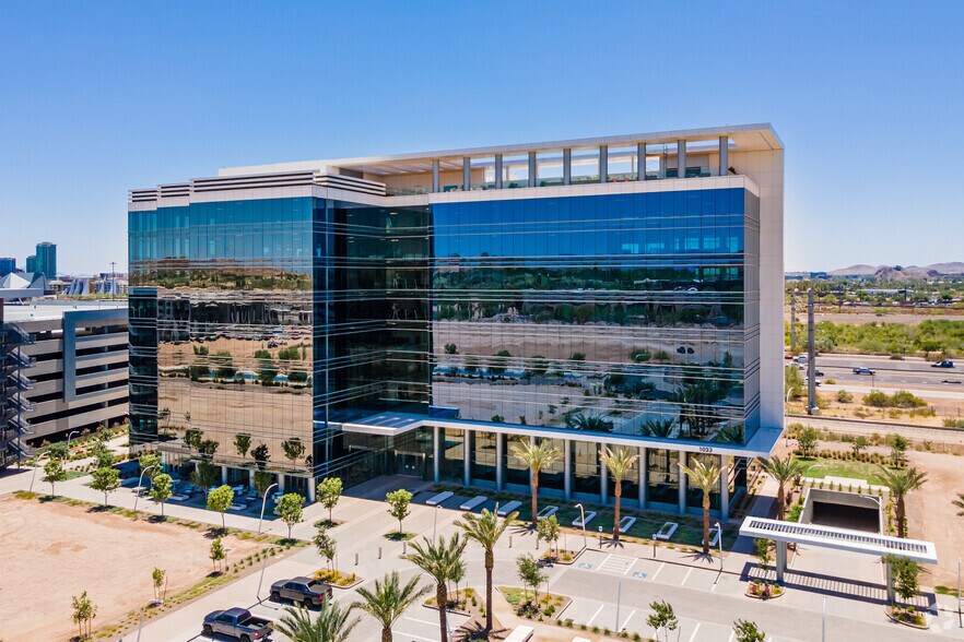 1033 W Roosevelt Way, Tempe, AZ à louer - Photo du bâtiment - Image 2 de 9