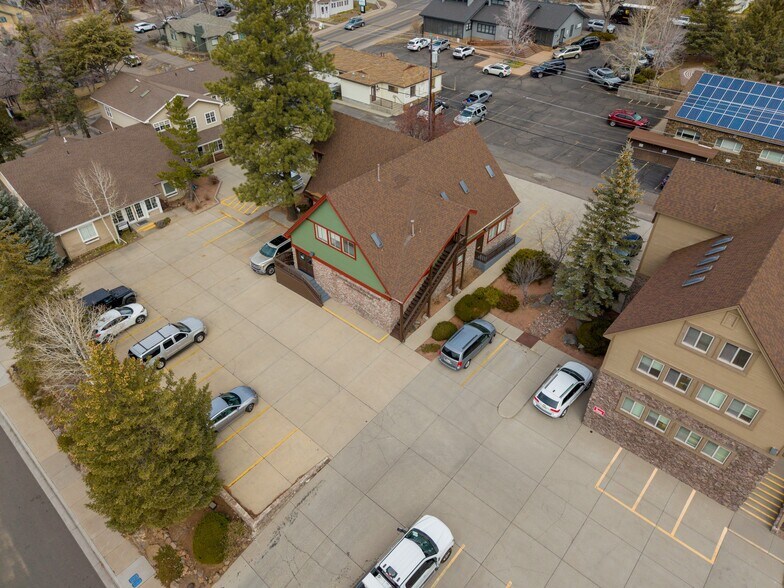 110 W Dale Ave, Flagstaff, AZ à vendre - Photo du bâtiment - Image 2 de 11