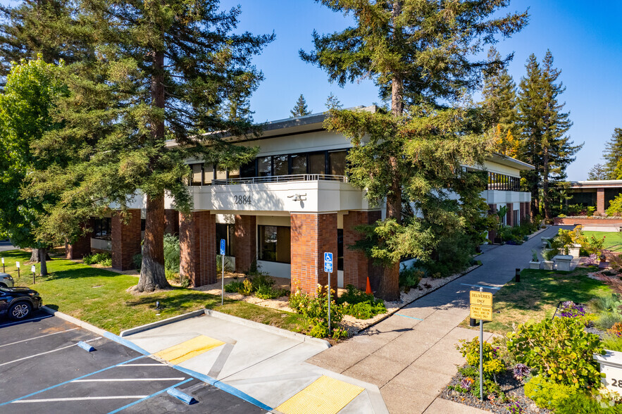 2884 Sand Hill Rd, Menlo Park, CA for lease - Primary Photo - Image 1 of 4