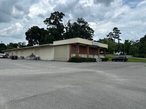 1613 Capital Cir NE, Tallahassee, FL for lease Building Photo- Image 1 of 1