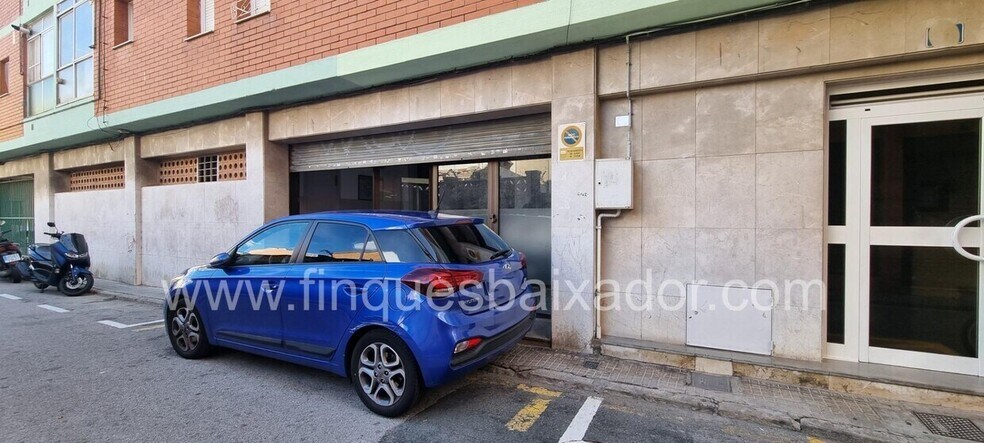 Immeuble residentiel dans Gavà, Barcelona à vendre - Photo du bâtiment - Image 2 de 4