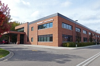 Plus de détails pour 16815 E Jefferson Ave, Grosse Pointe, MI - Bureau à louer