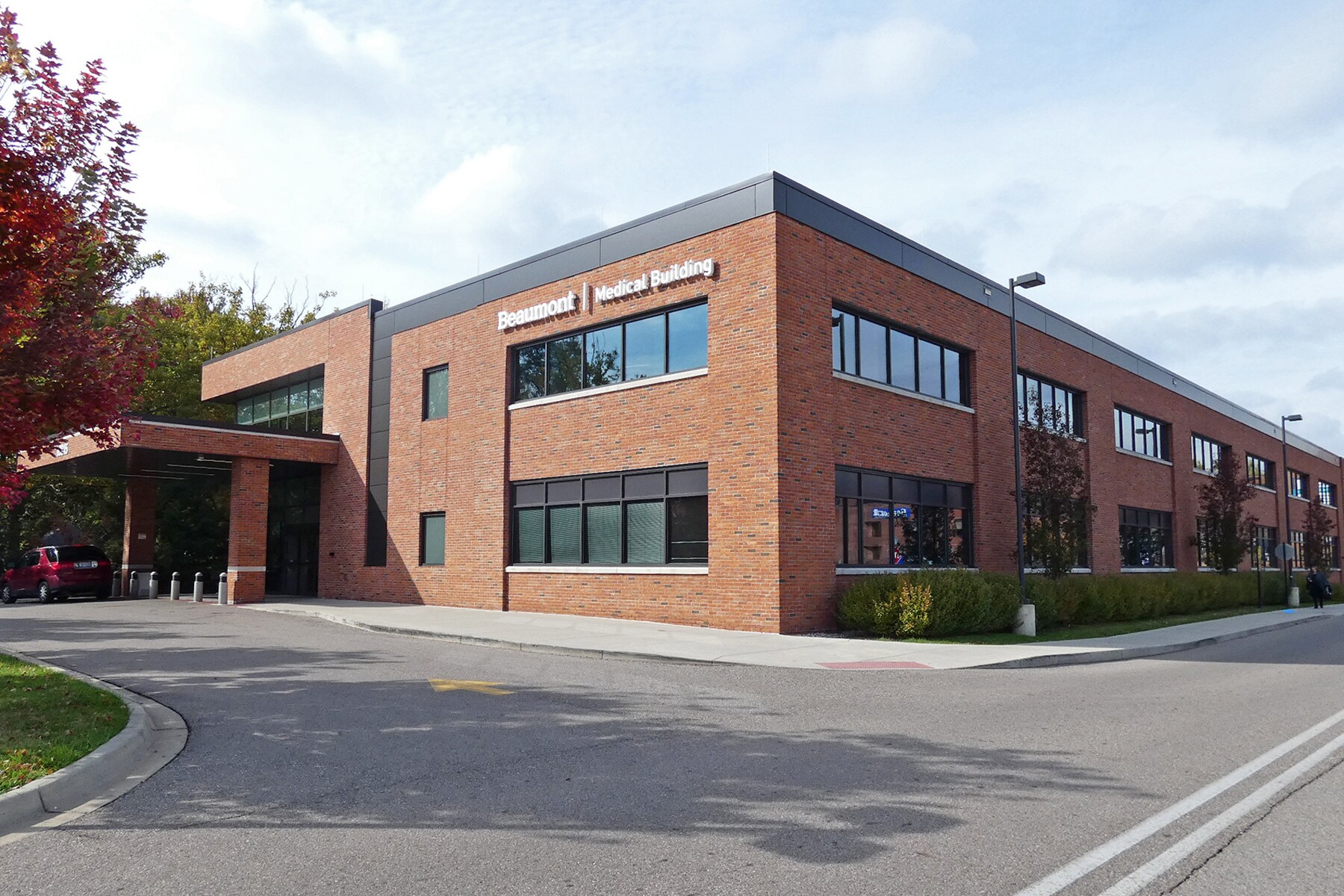 16815 E Jefferson Ave, Grosse Pointe, MI à louer Photo principale- Image 1 de 13