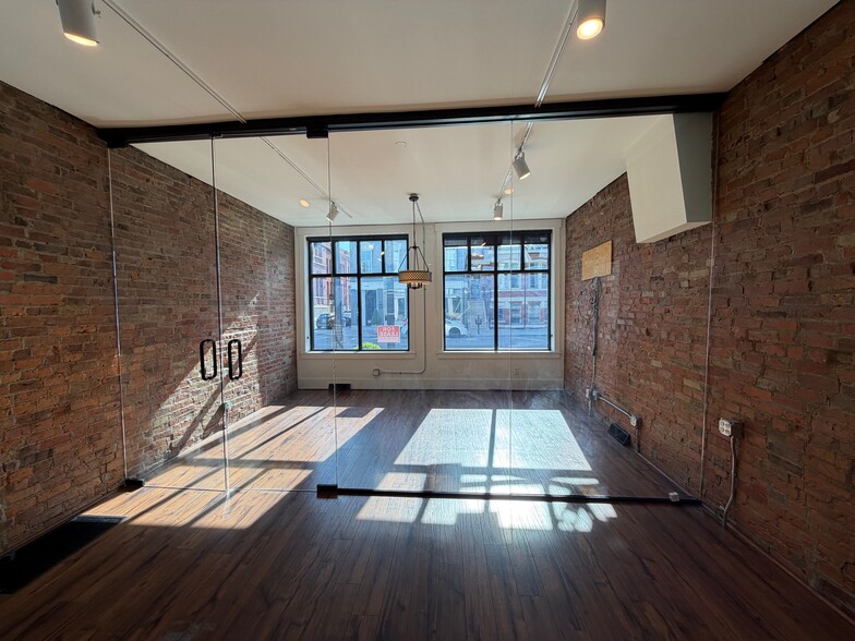 1400 Elm St, Cincinnati, OH for lease - Building Photo - Image 3 of 10