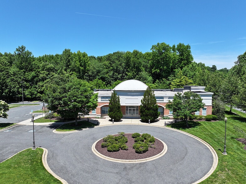 100 Resonance Way, Havre De Grace, MD à louer - Photo du bâtiment - Image 2 de 4