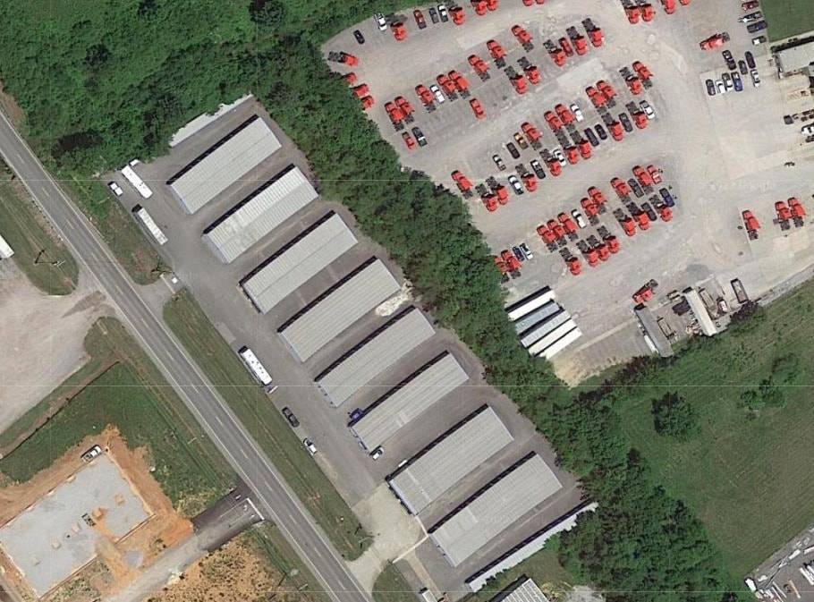 813 N Broadway, Portland, TN for lease Primary Photo- Image 1 of 14