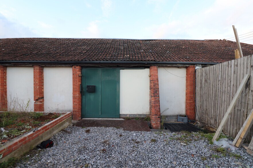 Plum Ln, Bridgwater à louer - Photo du bâtiment - Image 2 de 3