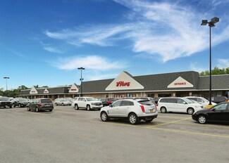 Plus de détails pour 98 South Ave, Hilton, NY - Commerce de détail à louer