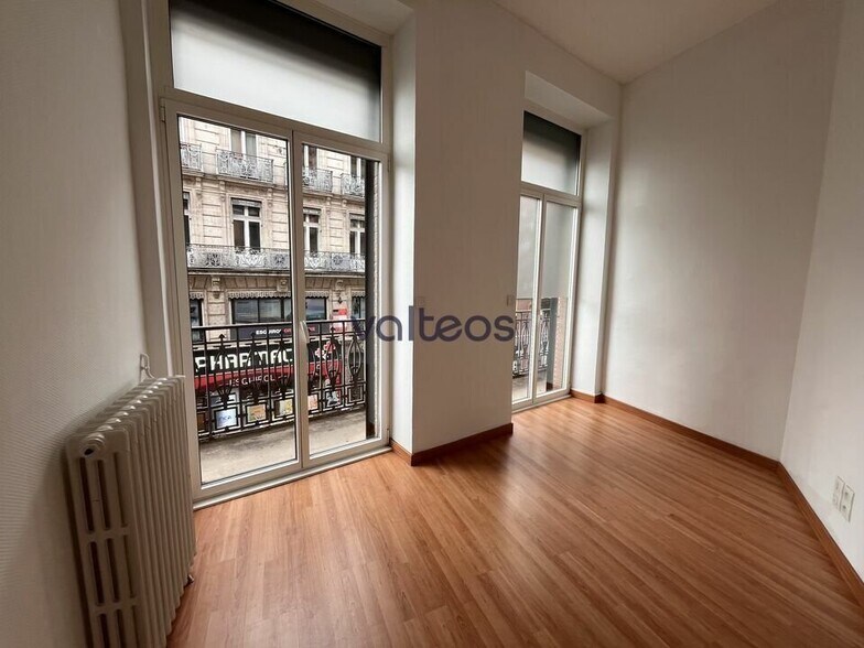 19 Rue De Metz, Toulouse à louer - Photo du bâtiment - Image 3 de 9