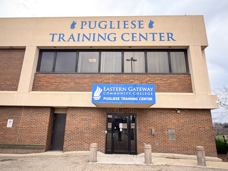 110 John Scott Hwy, Steubenville, OH for lease - Building Photo - Image 3 of 39