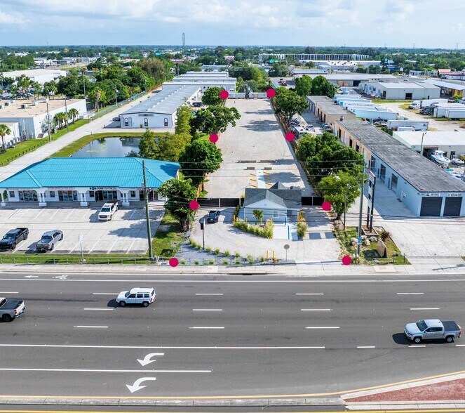 6481 Ulmerton Rd, Largo, FL à louer - Photo du bâtiment - Image 3 de 5