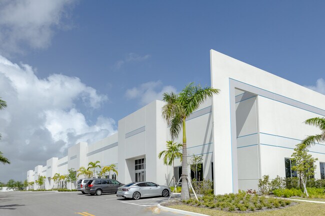 Plus de détails pour 1501 N Florida Mango Rd, West Palm Beach, FL - Industriel à louer