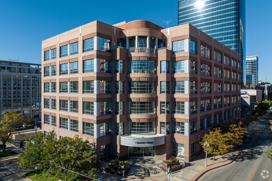 150 E Social Hall Ave, Salt Lake City, UT à louer - Photo du bâtiment - Image 2 de 31