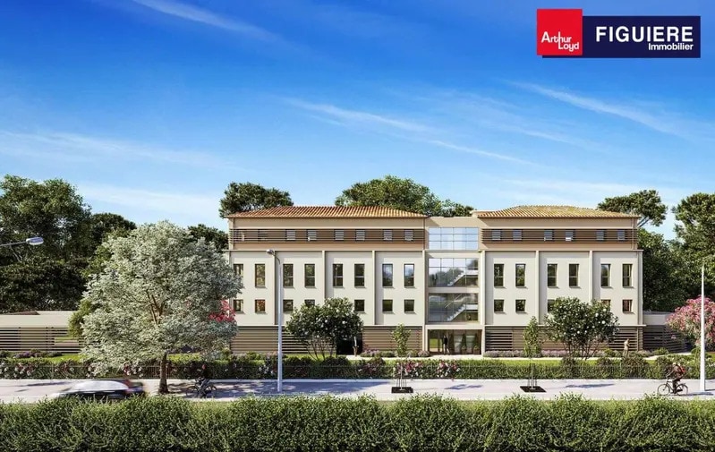 Office in Aix-en-Provence for sale Building Photo- Image 1 of 11