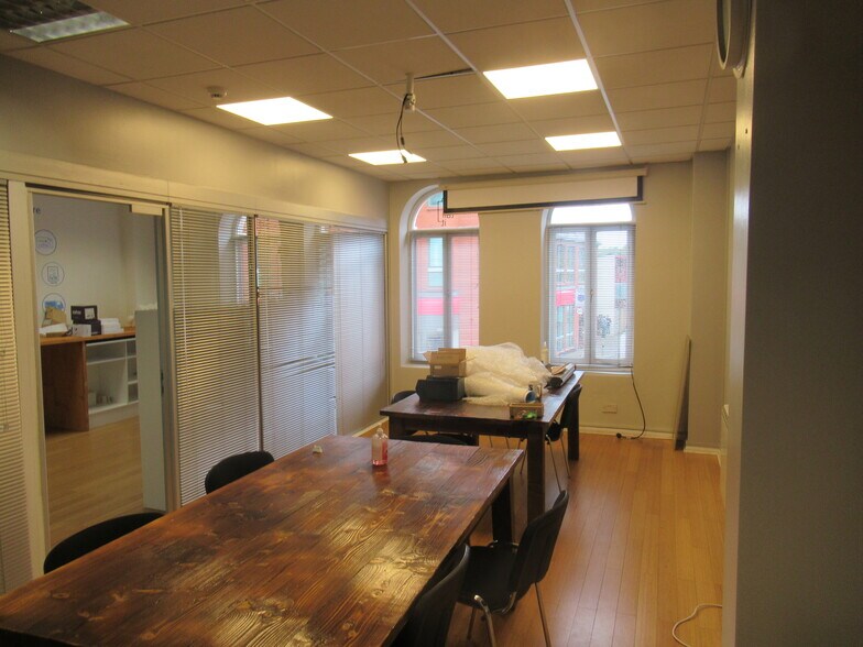 56 Wimbledon Hill Rd, Londres à louer - Photo intérieure - Image 3 de 8