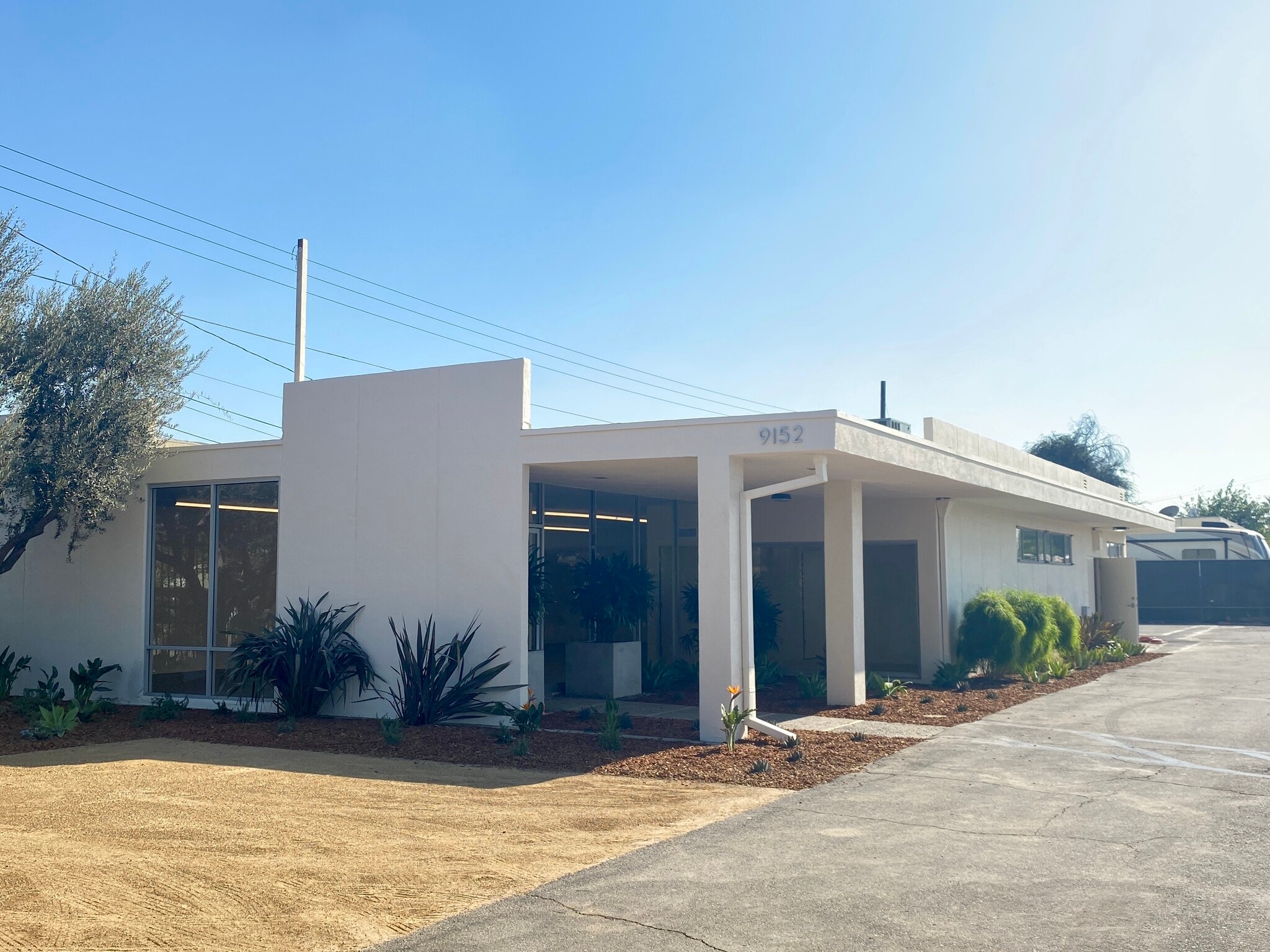 9152 Rosecrans Ave, Bellflower, CA for lease Building Photo- Image 1 of 13