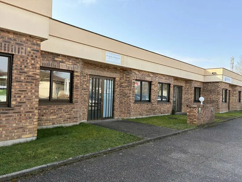 12 Rue Jean Monnet, Eckbolsheim for lease - Building Photo - Image 1 of 12
