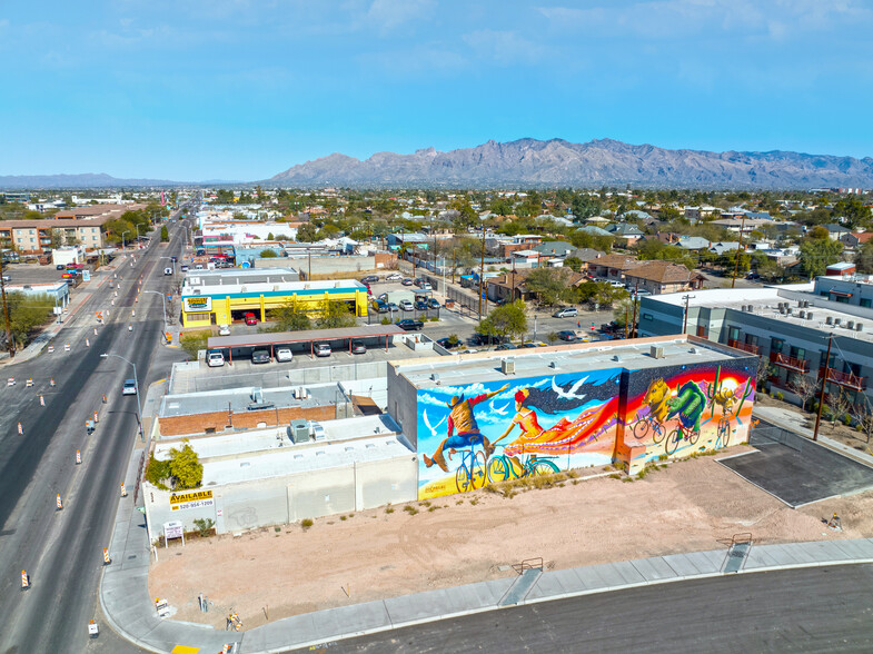 534 N Stone Ave, Tucson, AZ à vendre - Photo du bâtiment - Image 1 de 1