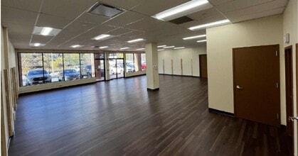 430 Main Ave, Norwalk, CT for lease Interior Photo- Image 1 of 5