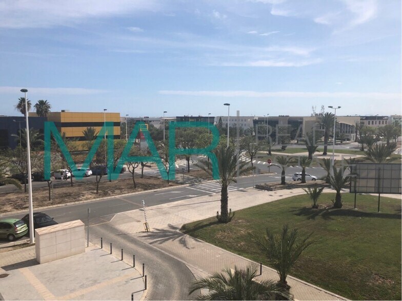 Bureau dans Elche, Alicante à louer - Photo du bâtiment - Image 3 de 5