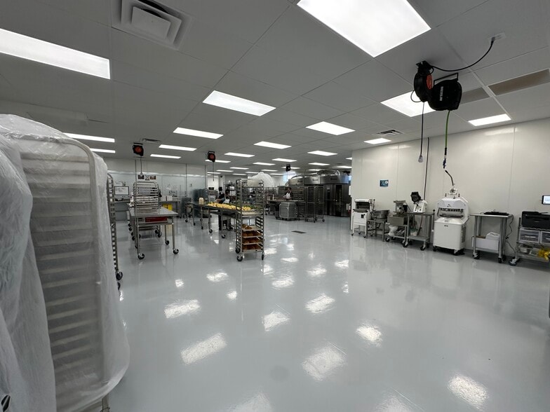 590 N Main St, Leeds, UT for sale - Building Photo - Image 2 of 43