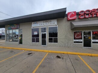 More details for 1990 Elm St, Dubuque, IA - Retail for Lease