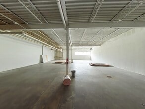 3612 Karnes Rd, Kansas City, MO for lease Interior Photo- Image 2 of 2